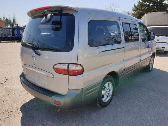 hyundai starex 2003 CFJ3133830 image 2
