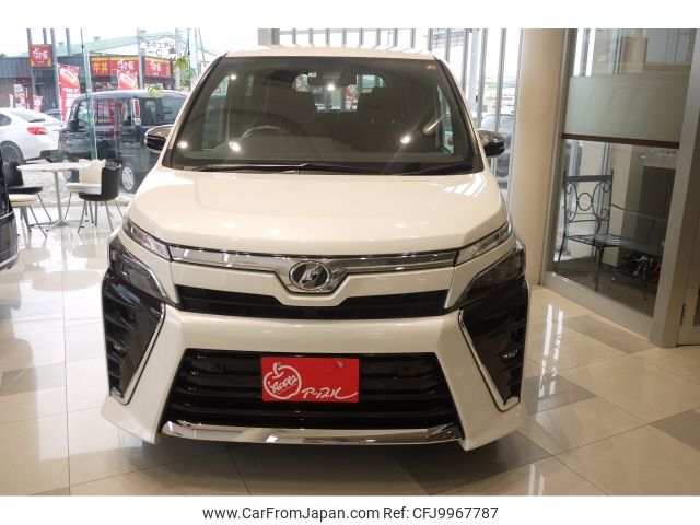 toyota voxy 2019 -TOYOTA--Voxy DBA-ZRR85W--ZRR85-0131076---TOYOTA--Voxy DBA-ZRR85W--ZRR85-0131076- image 2