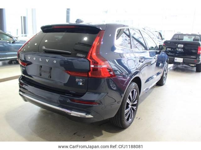 volvo xc60 2022 quick_quick_5AA-UB420TXCM_N1070367 image 2