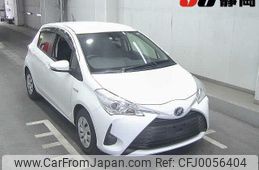 toyota vitz 2018 -TOYOTA--Vitz NHP130--NHP130-4000136---TOYOTA--Vitz NHP130--NHP130-4000136-