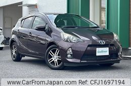 toyota aqua 2014 CFJ1697194
