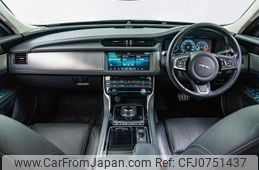 jaguar xf 2019 GOO_JP_965025021400207980003