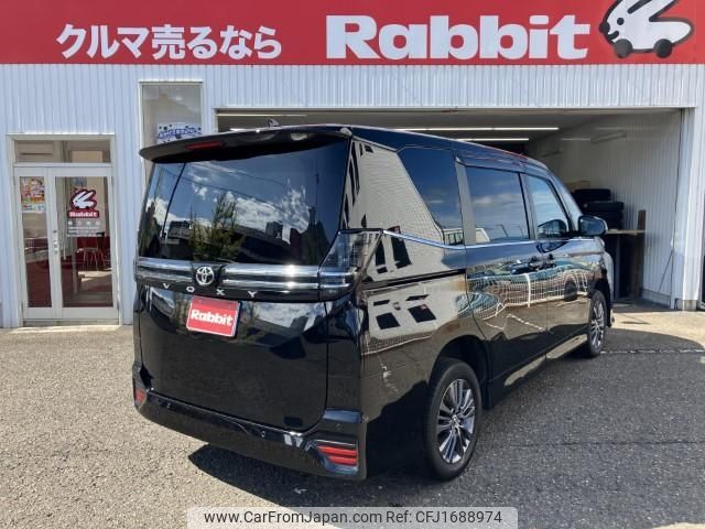 toyota voxy 2023 CFJ1688974 image 2