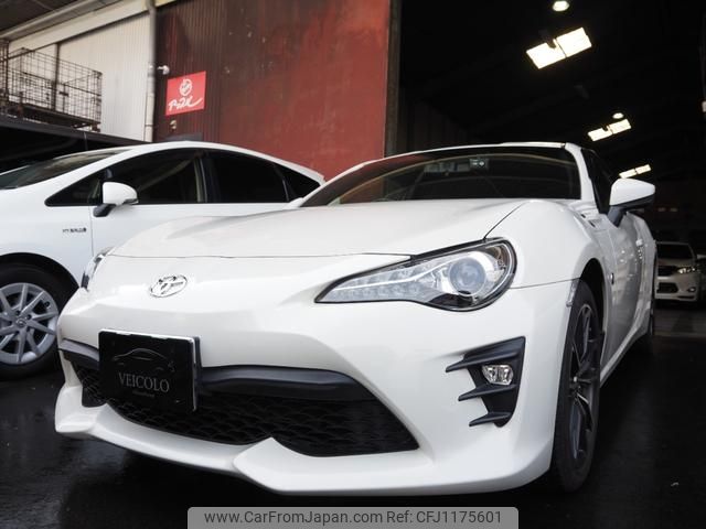 toyota 86 2019 GOO_JP_700100243030250518001 image 1
