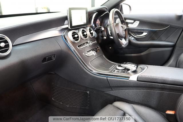 mercedes-benz c-class 2016 CFJ1737150 image 2