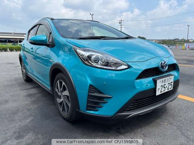 toyota aqua 2018 CFJ1595805 image 1
