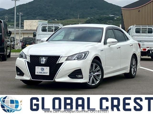 toyota crown 2017 CFJ1851031 image 1