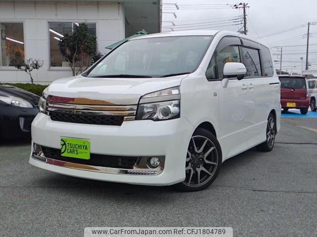 toyota voxy 2012 CFJ1804789 image 1