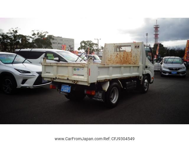 hino dutro 2017 GOO_NET_EXCHANGE_0802836A30231216W001 image 2