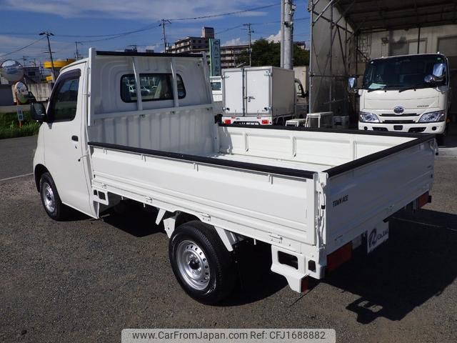 toyota townace-truck 2019 CFJ1688882 image 2
