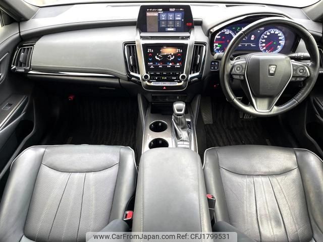 toyota crown-hybrid 2018 CFJ1799531 image 2