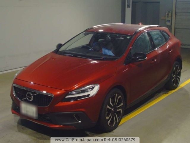 volvo v40 2017 -VOLVO 【横浜 331て5622】--Volvo V40 MB420XC-YV1MZ402CH2133851---VOLVO 【横浜 331て5622】--Volvo V40 MB420XC-YV1MZ402CH2133851- image 1