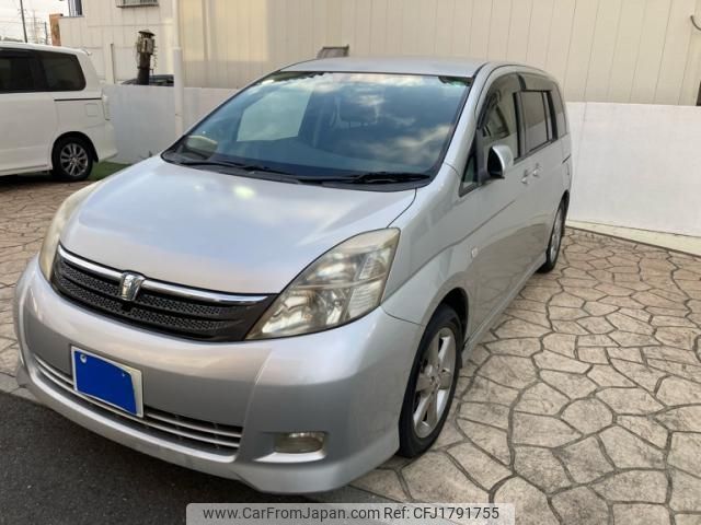 toyota isis 2005 CFJ1791755 image 2
