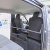 nissan nv350-caravan-van 2018 CFJ1782251 image 13