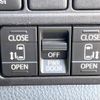 toyota voxy 2018 quick_quick_ZRR80W_ZRR80-0447881 image 5