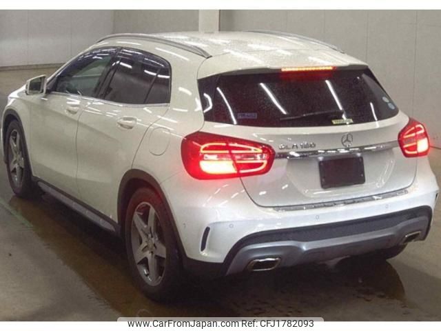 mercedes-benz gla-class 2015 CFJ1782093 image 2