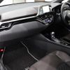 toyota c-hr 2018 GOO_JP_700130095430250511001 image 30