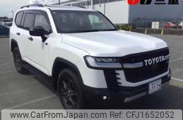 toyota land-cruiser-wagon 2023 CFJ1652052