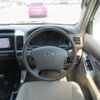 toyota land-cruiser-prado 2002 quick_quick_TA-VZJ121W_VZJ121-0002768 image 3