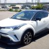 toyota c-hr 2017 quick_quick_DAA-ZYX10_ZYX10-2086002 image 3