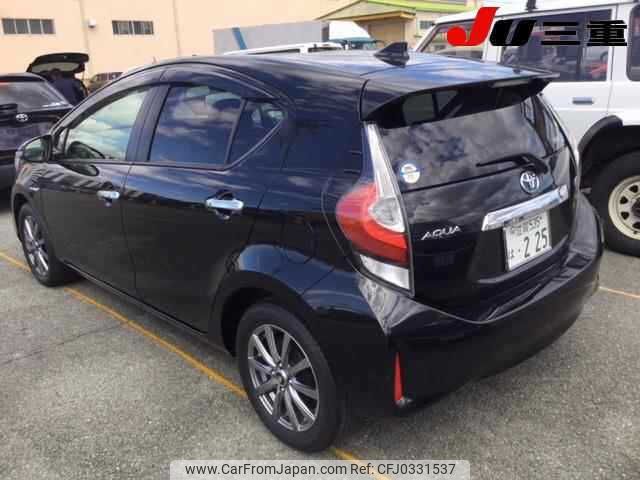 toyota aqua 2018 -TOYOTA--AQUA NHP10--6714396---TOYOTA--AQUA NHP10--6714396- image 2