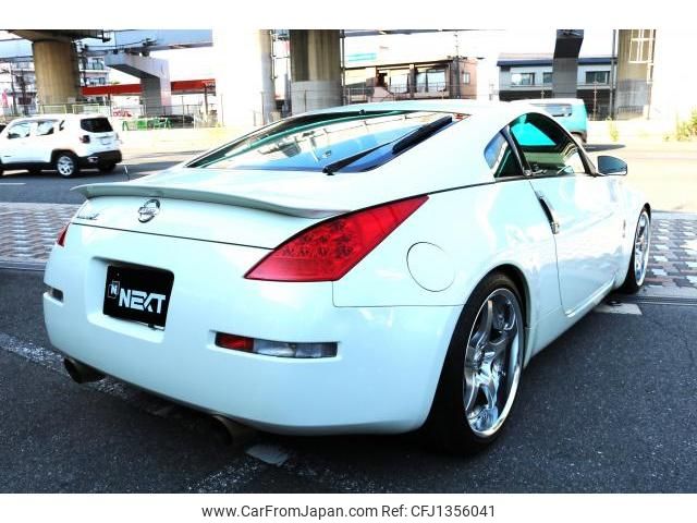 nissan fairlady-z 2003 quick_quick_UA-Z33_Z33-011206 image 2