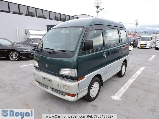 1995 Mitsubishi Minicab Van V-U43V 2WD - Car Price $2,173