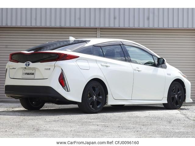 toyota prius-phv 2017 -TOYOTA--Prius PHV ZVW52--3027254---TOYOTA--Prius PHV ZVW52--3027254- image 2