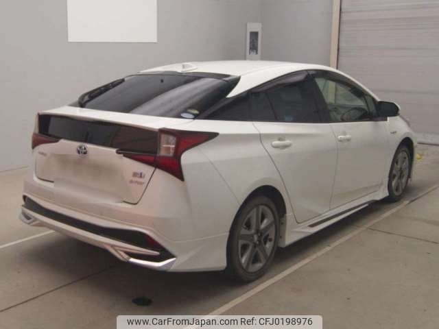 toyota prius 2019 -TOYOTA--Prius DAA-ZVW55--ZVW55-8070218---TOYOTA--Prius DAA-ZVW55--ZVW55-8070218- image 2