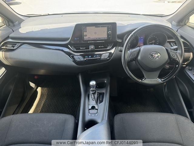 toyota c-hr 2017 -TOYOTA--C-HR DAA-ZYX10--ZYX10-2086110---TOYOTA--C-HR DAA-ZYX10--ZYX10-2086110- image 2