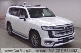 toyota land-cruiser 2023 CFJ1544403