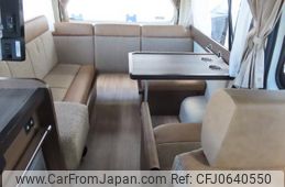 toyota hiace-van 2019 GOO_JP_700040379030200805001