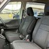 nissan serena 2018 GOO_JP_700050301430250730027 image 33