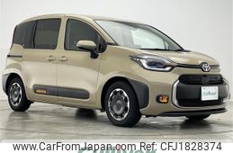toyota sienta 2024 CFJ1828374