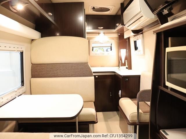 mazda bongo-truck 2011 GOO_JP_700030304130250616003 image 1