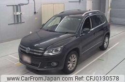 volkswagen tiguan 2015 -VOLKSWAGEN--VW Tiguan ABA-5NCCZ--WVGZZZ5NZFW051467---VOLKSWAGEN--VW Tiguan ABA-5NCCZ--WVGZZZ5NZFW051467-