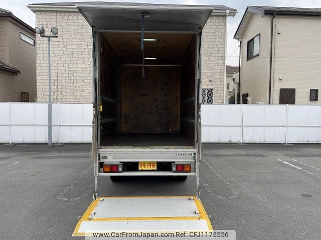mitsubishi-fuso canter 2008 CFJ1175556 image 2