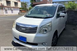 toyota noah 2010 -TOYOTA--Noah DBA-ZRR70G--ZRR70-0372492---TOYOTA--Noah DBA-ZRR70G--ZRR70-0372492-