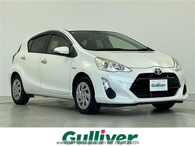 toyota aqua 2017 CFJ1626039 image 1
