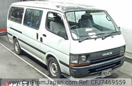 car_2bcd3352-e0a2-4b18-930d-