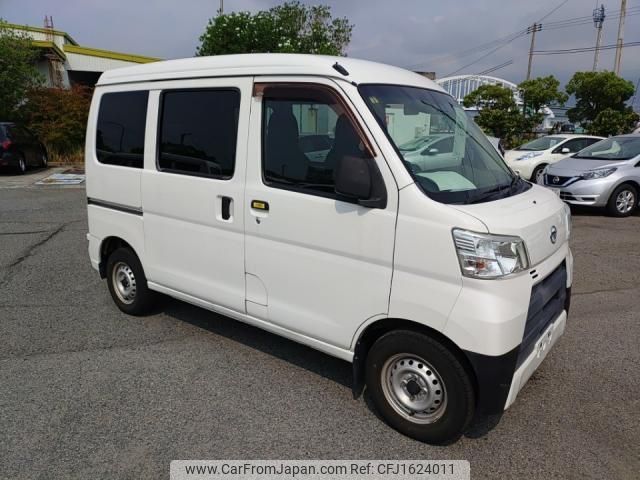 daihatsu hijet-cargo 2019 CFJ1624011 image 2