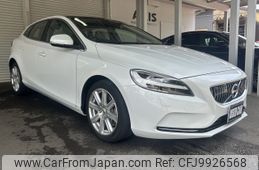 volvo v40 2019 -VOLVO--Volvo V40 DBA-MB4154T--YV1MV2920K2602402---VOLVO--Volvo V40 DBA-MB4154T--YV1MV2920K2602402-