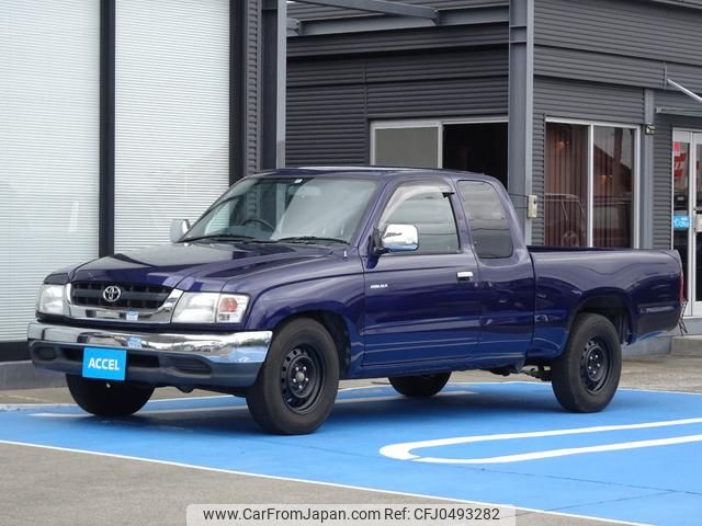 toyota hilux-sports-pick-up 2002 GOO_NET_EXCHANGE_0600012A30240920W003 image 1