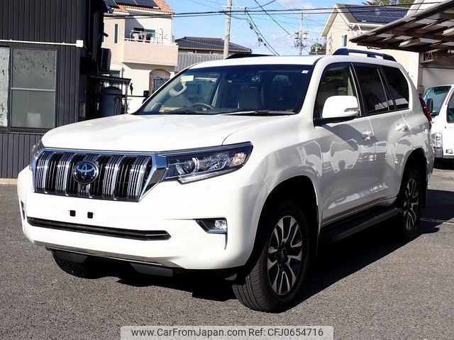 toyota land-cruiser-prado 2022 25520710 image 1