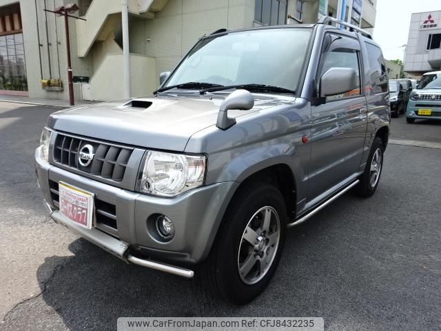 nissan kix 2012 CFJ8432235 image 1