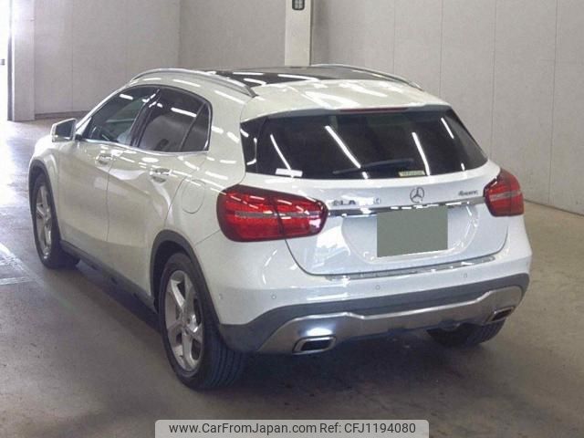 mercedes-benz gla-class 2017 quick_quick_DBA-156947_WDC1569472J368279 image 2