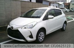 toyota vitz 2018 -TOYOTA--Vitz DBA-NSP135--NSP135-2084681---TOYOTA--Vitz DBA-NSP135--NSP135-2084681-