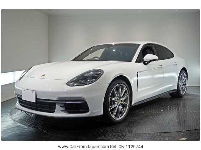 porsche panamera 2018 quick_quick_ABA-G2J30A_WP0ZZZ97ZJL119305 image 1