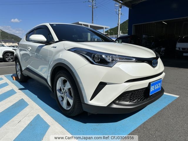 toyota c-hr 2017 -TOYOTA--C-HR DAA-ZYX10--ZYX10-2027654---TOYOTA--C-HR DAA-ZYX10--ZYX10-2027654- image 2