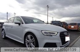 audi a3 2018 -AUDI 【なにわ 31Aは9】--Audi A3 8VCXS-WAUZZZ8V2JA079262---AUDI 【なにわ 31Aは9】--Audi A3 8VCXS-WAUZZZ8V2JA079262-